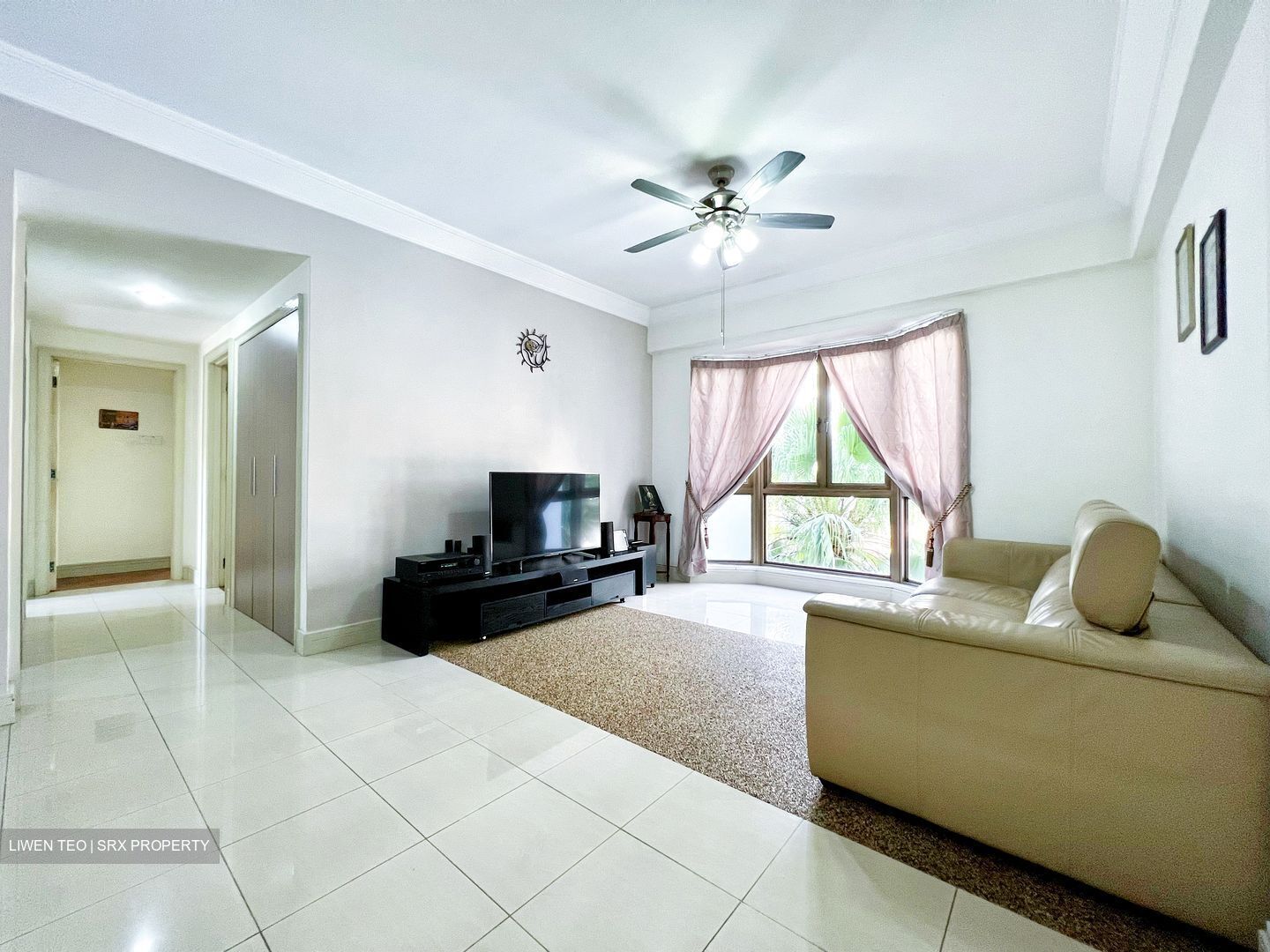 Parkview Apartments (D23), Apartment #358619231